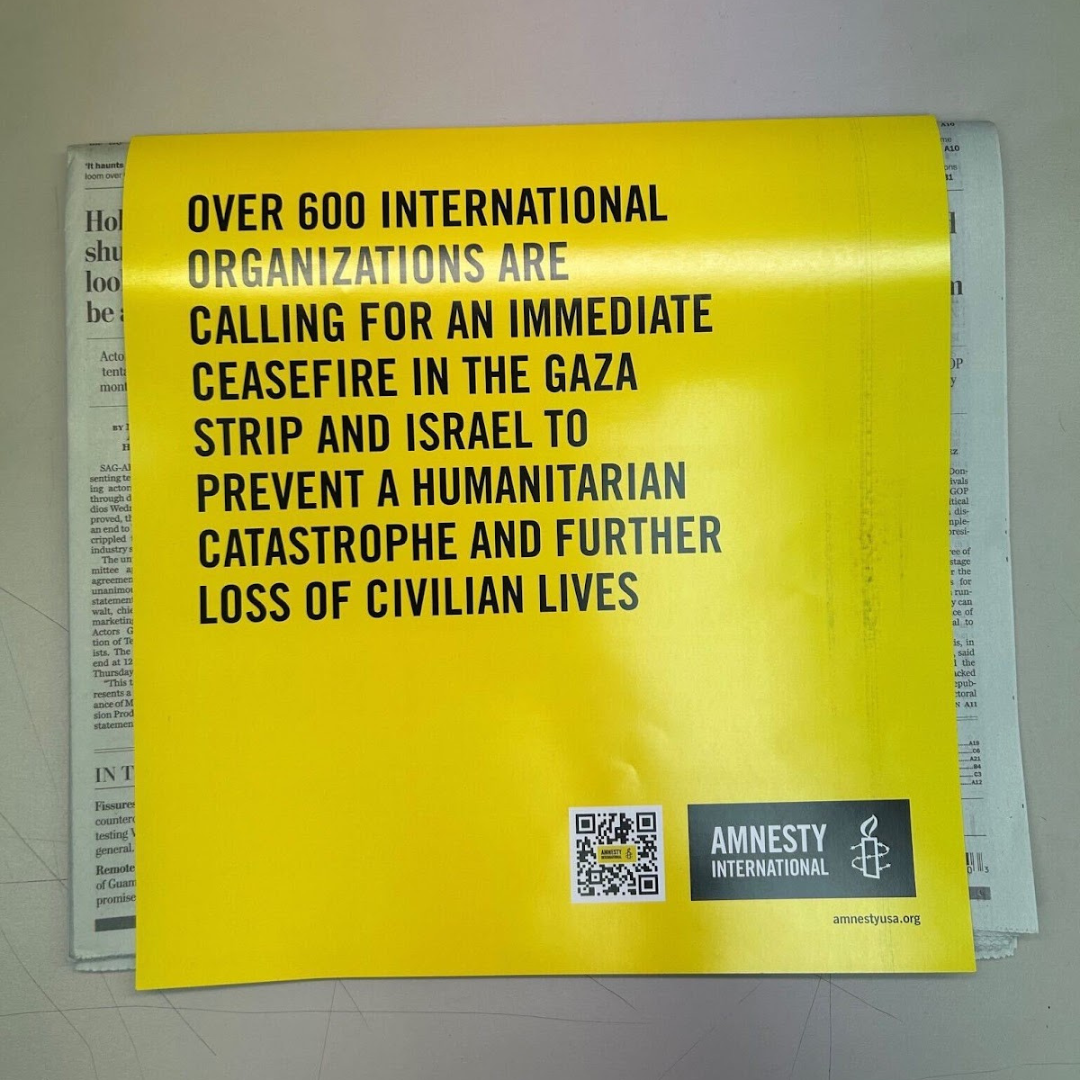 Image description: Front page advertising by Amnesty international